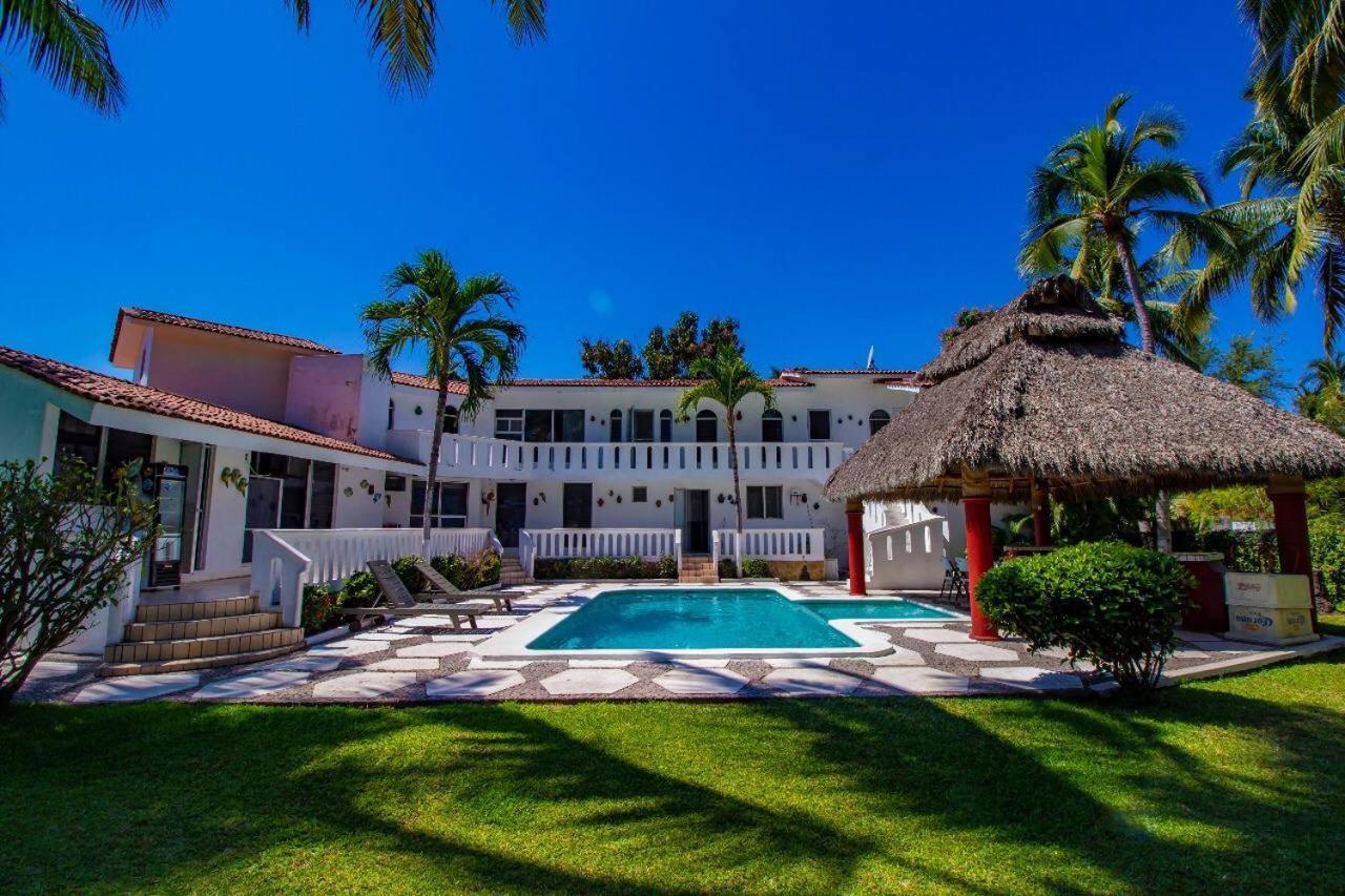 Villas Paraiso Manzanillo,Club Santiago Casa Playa Esterno foto